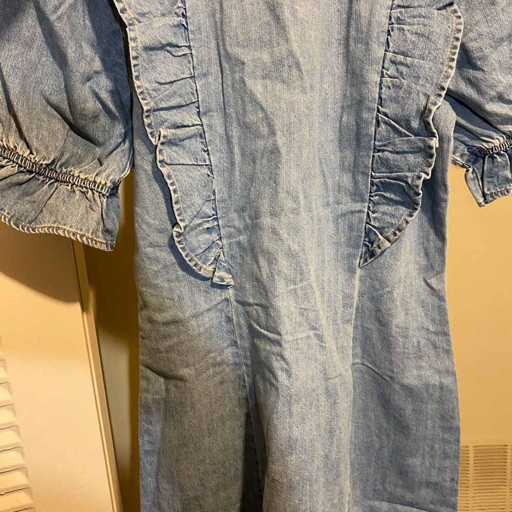 Dress - Picture 3 of 4